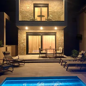  Ferienhaus Epos & Luxury